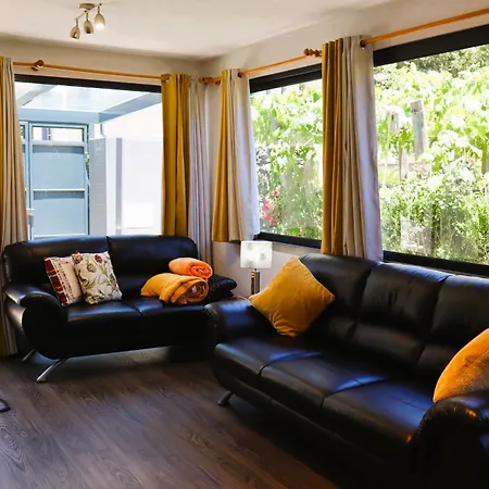 Tatil Evi Marialina, By Op *