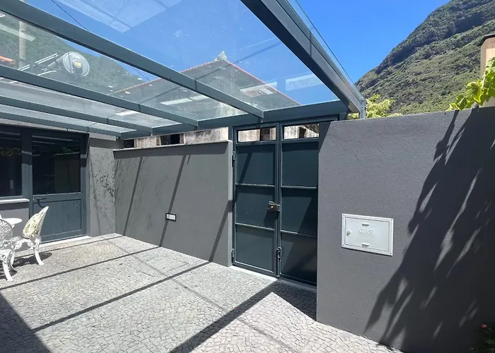 Marialina, By Op Sao Vicente (Madeira)