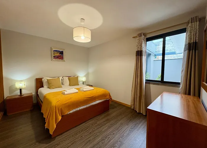 Marialina, By Op * Sao Vicente (Madeira)